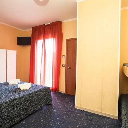 Hotel Club 3*